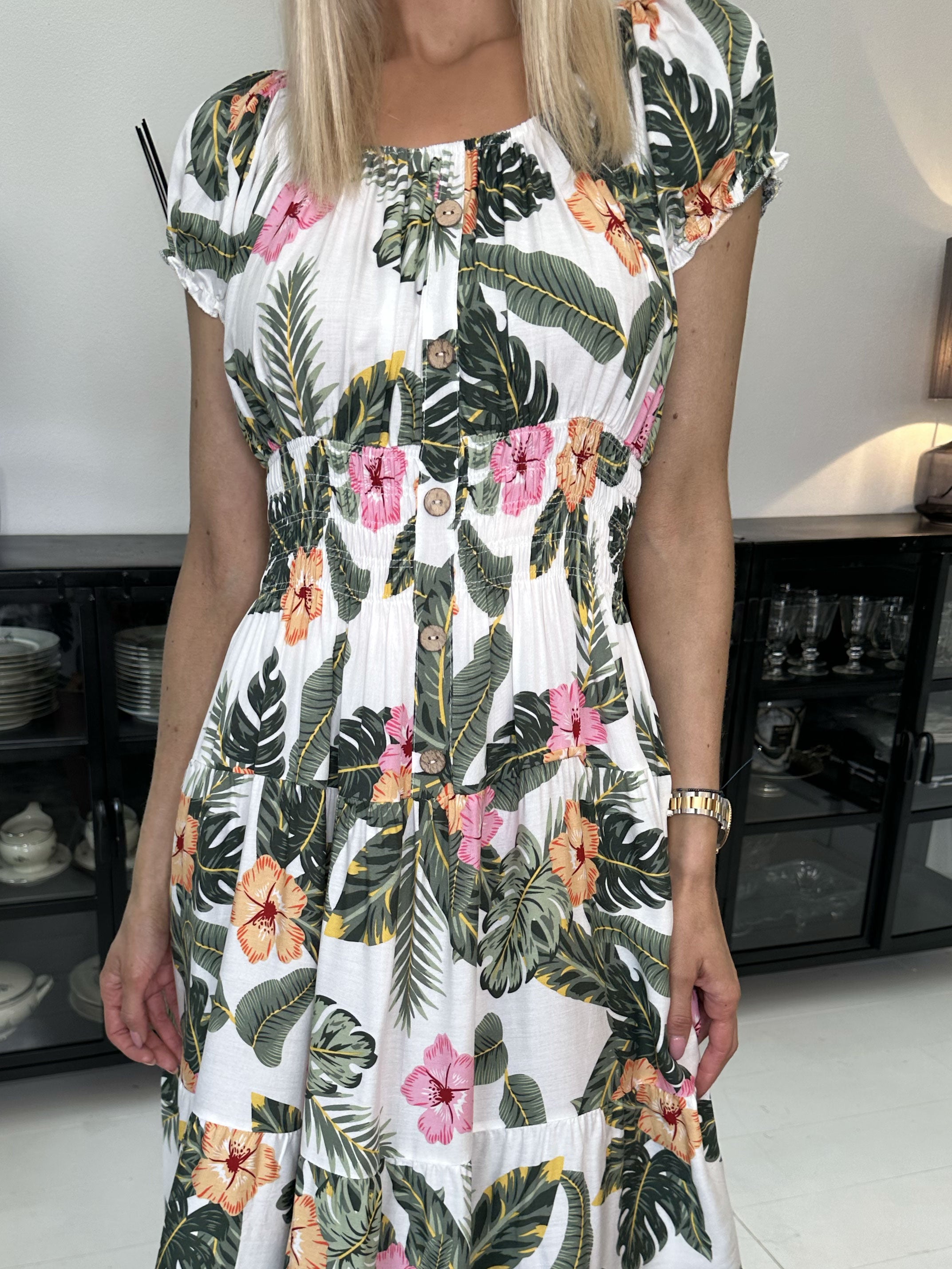 Finalia hawaii short - Sød kjole med hawaii blomster og elastik i taljen